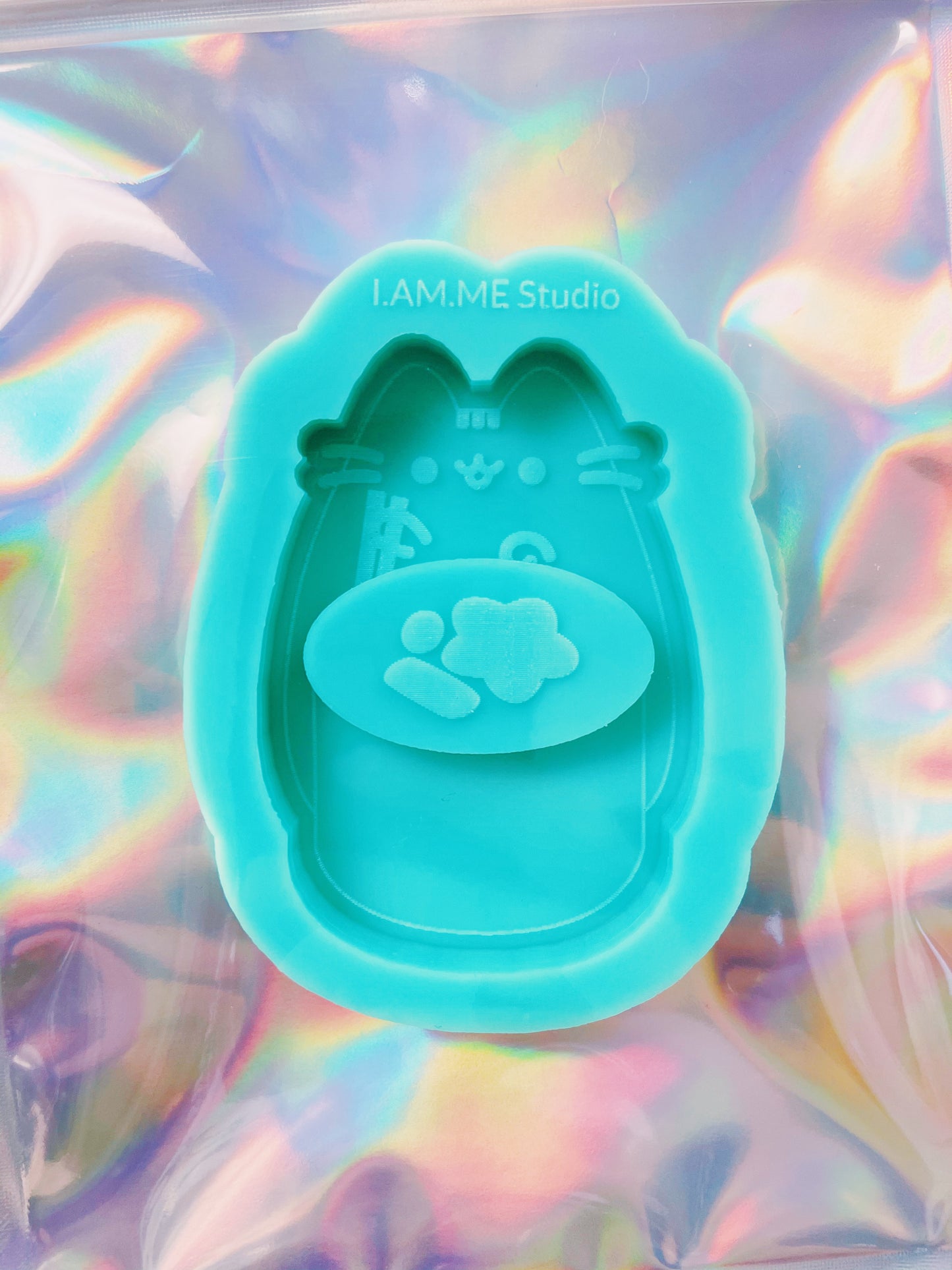 Pusheen Sushi Shaker Mold